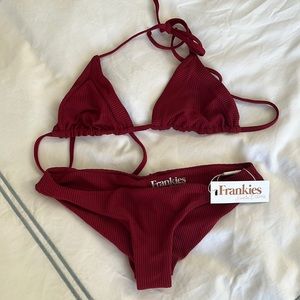 NWT NEVER WORN Frankies Bikinis Maroon Bikini | *SMALL BOTTOM / MEDIUM TOP*